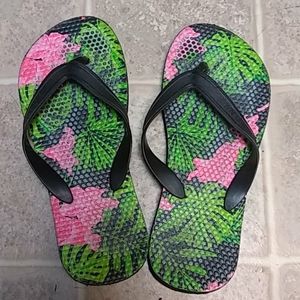 Tropical flip flops